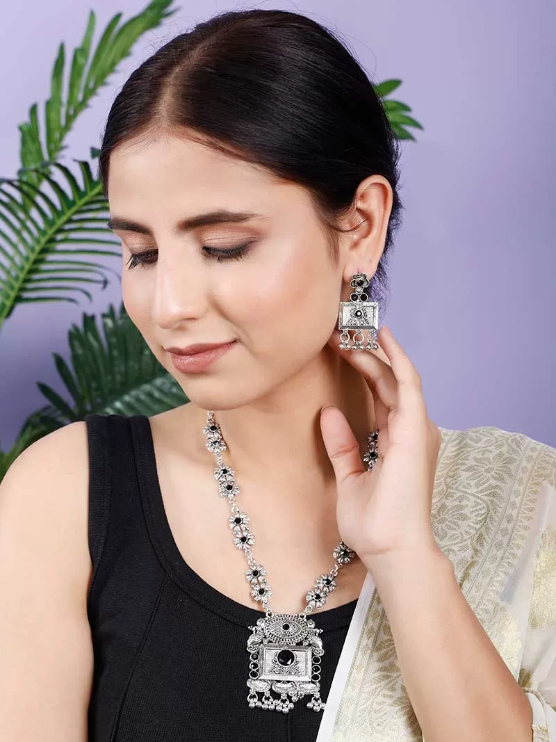 Buy-Necklace-online-black-fistena.com