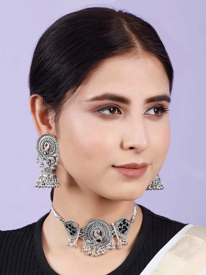 Buy-Necklace-online-Black-fistena.com